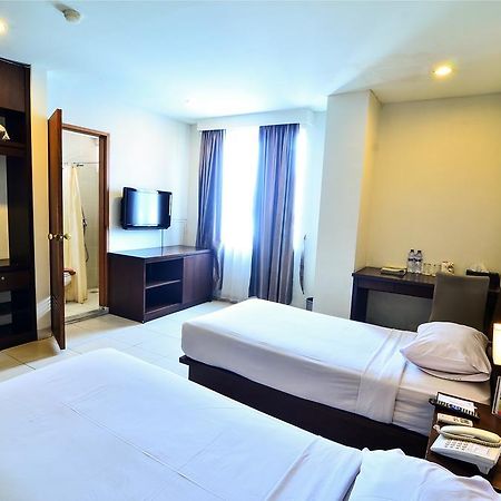 Losari Blok M Hotel Jakarta Exterior photo