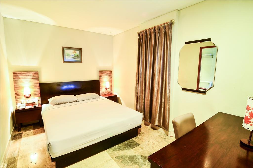 Losari Blok M Hotel Jakarta Exterior photo