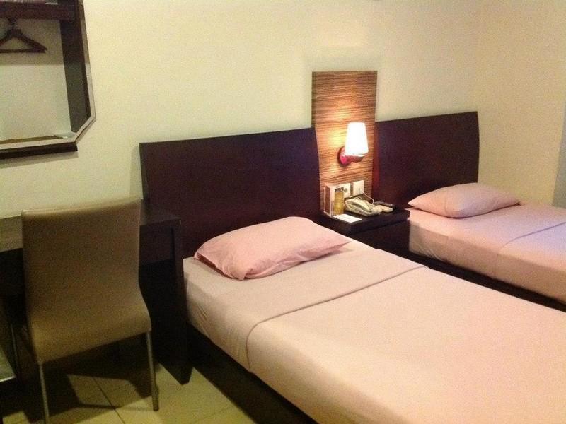 Losari Blok M Hotel Jakarta Exterior photo