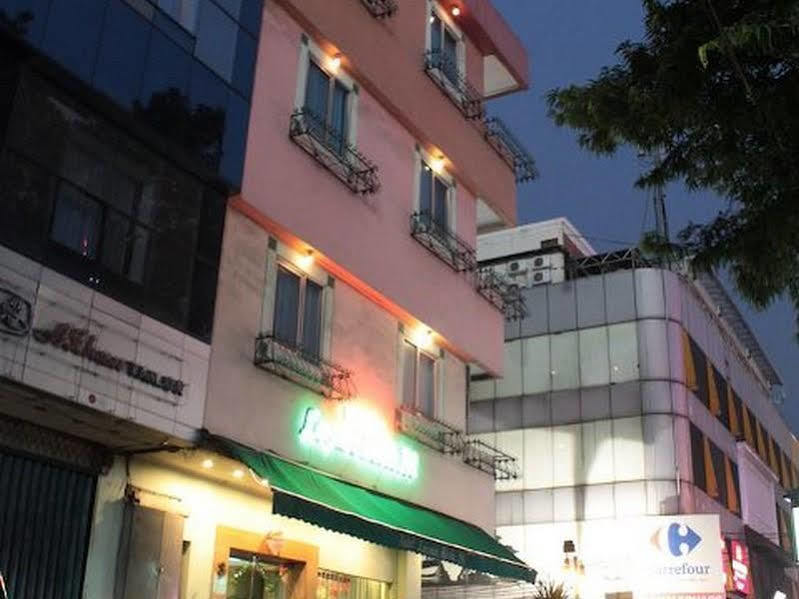 Losari Blok M Hotel Jakarta Exterior photo